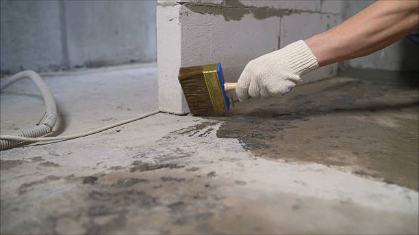 Crawl space vapor barrier installation in Knoxville, AL